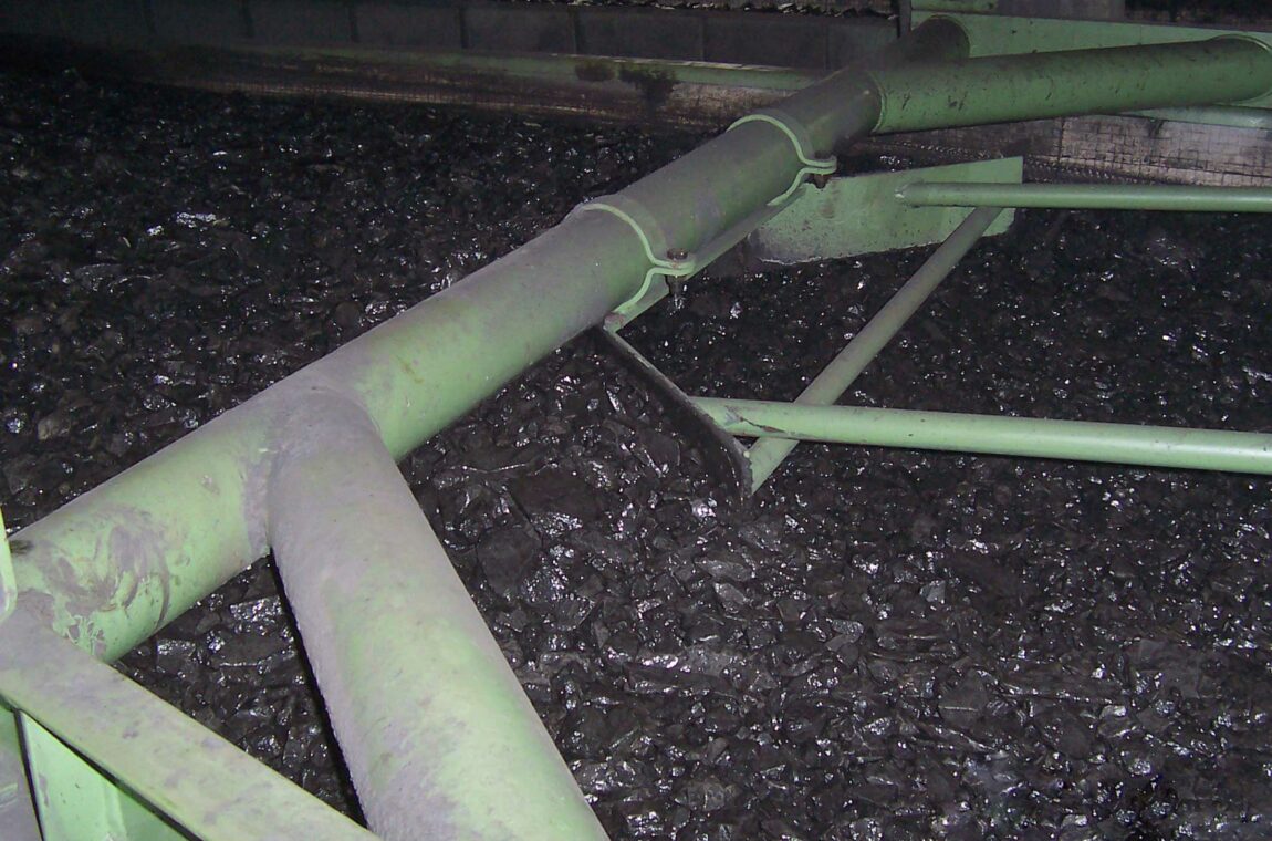 SIEBTECHNIK conveyor trough FG 12-5_33_60-5_in use on site