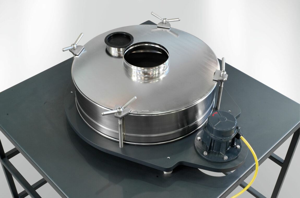 Control screening machine PERFLUX 801, view from diagonally above